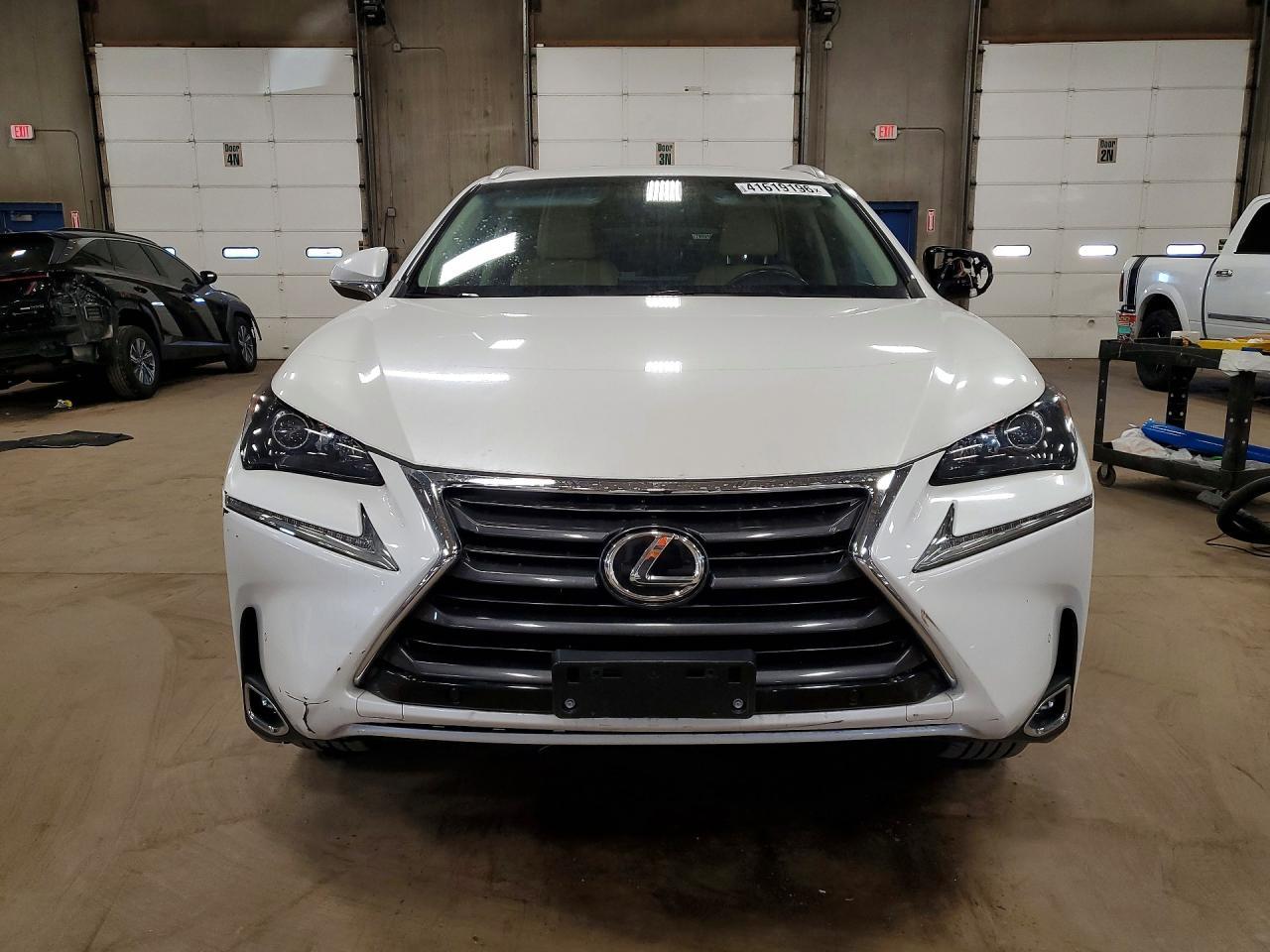 2017 Lexus Nx 200T Base - Фото 5