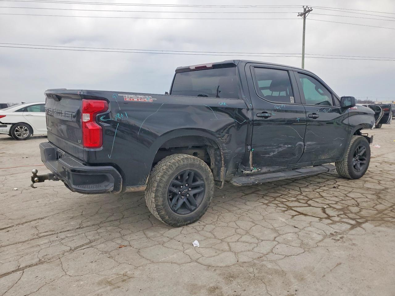 2021 Chevrolet Silverado K1500 Lt Trail Boss - Фото 3
