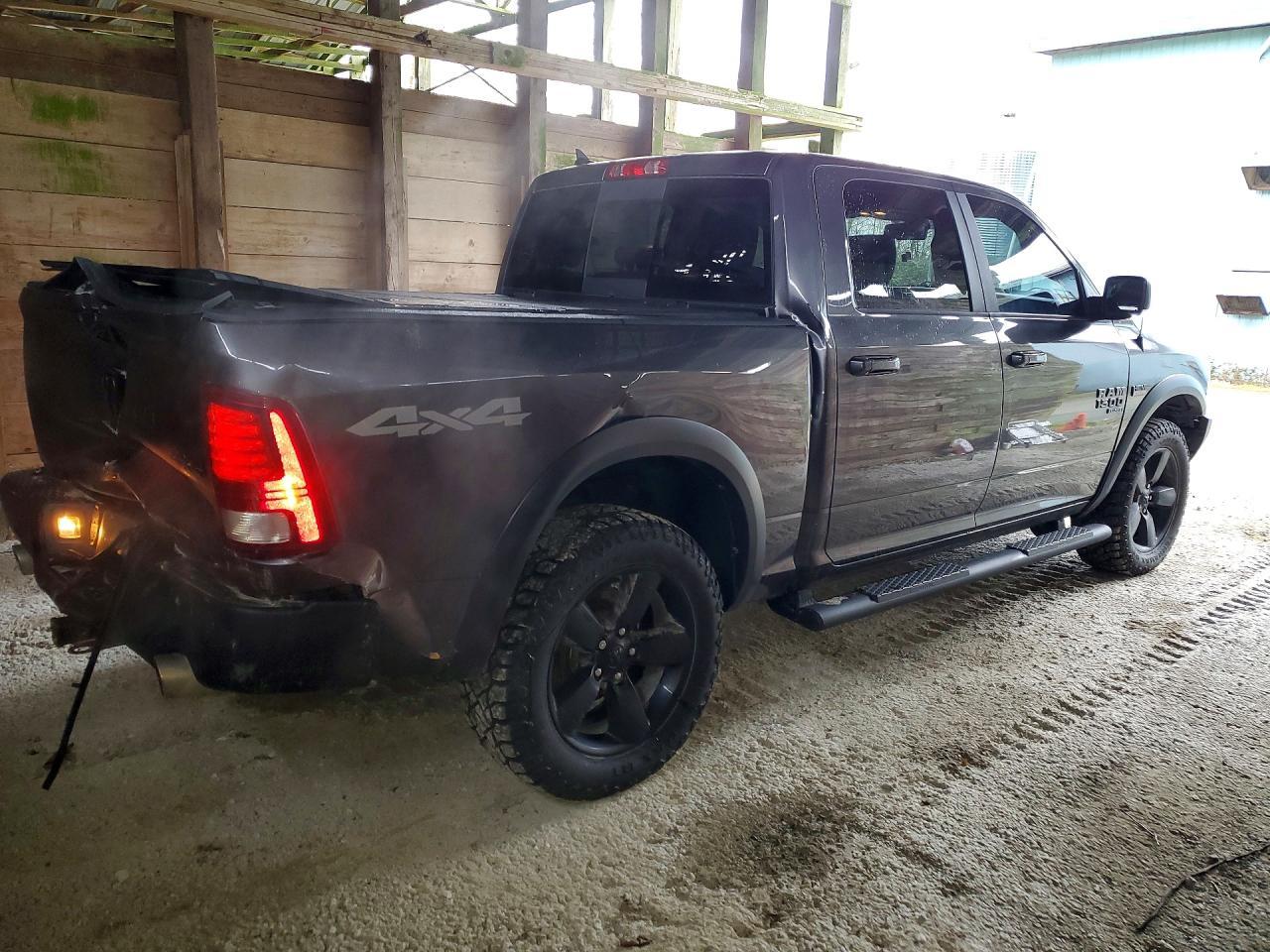 2019 Ram 1500 Classic Slt - Фото 3