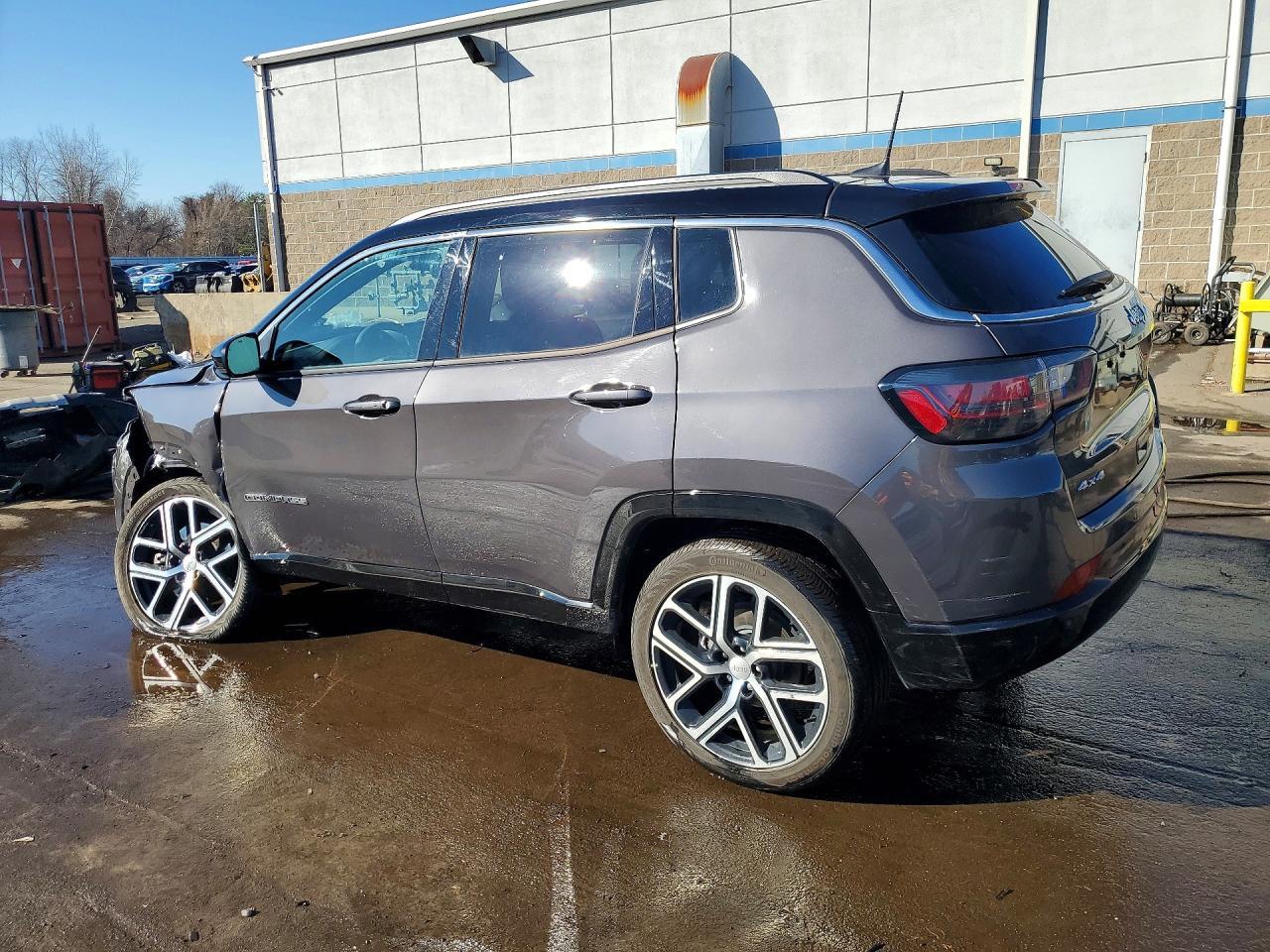 2024 Jeep Compass Limited - Фото 2