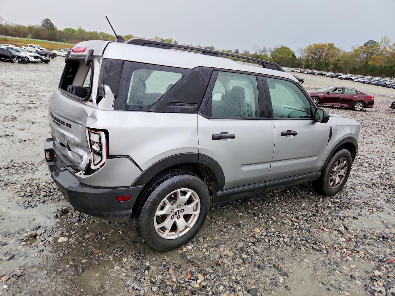 2024 Ford Bronco Sport - Image 3