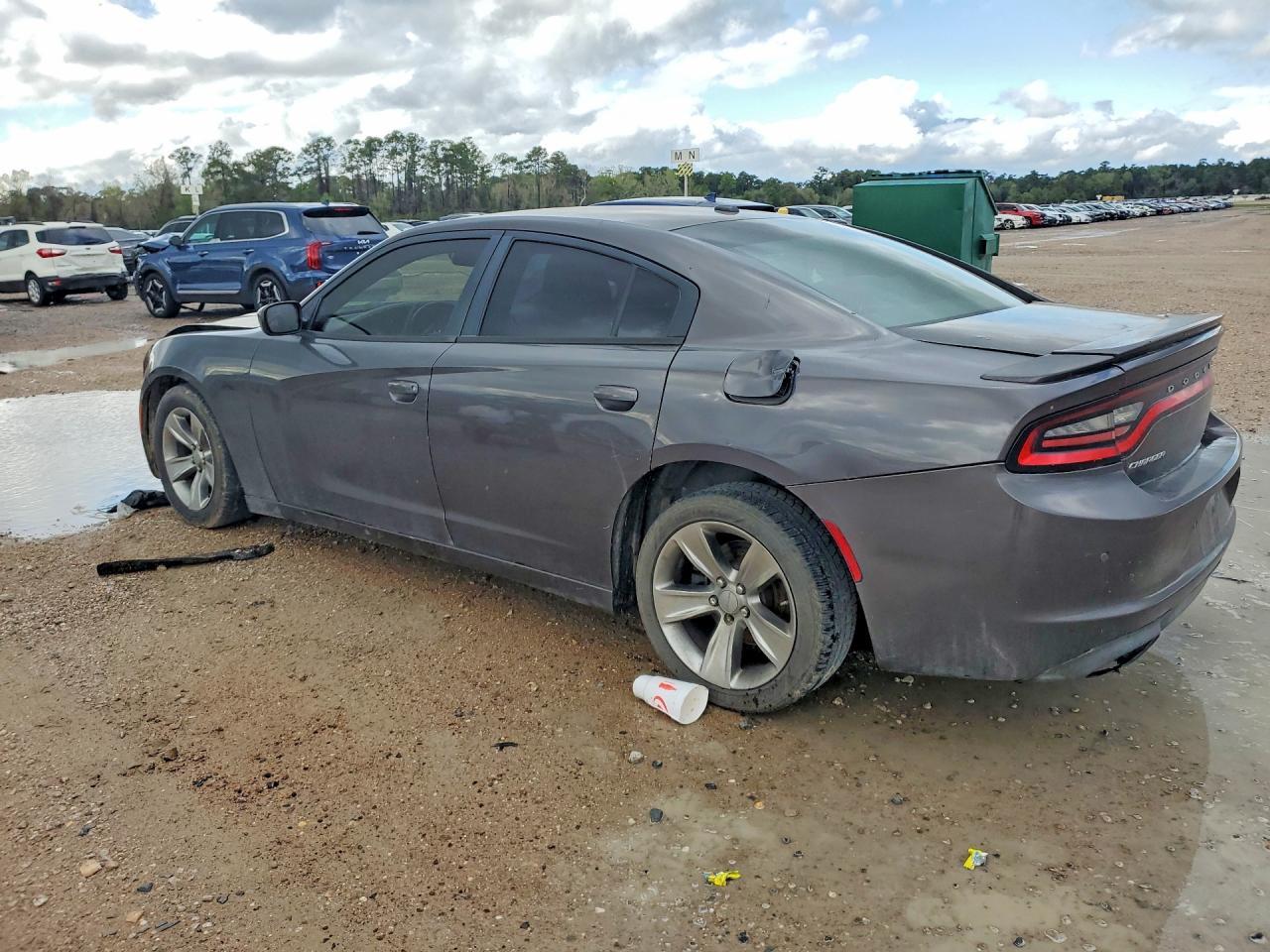 2015 Dodge Charger Se - Фото 2