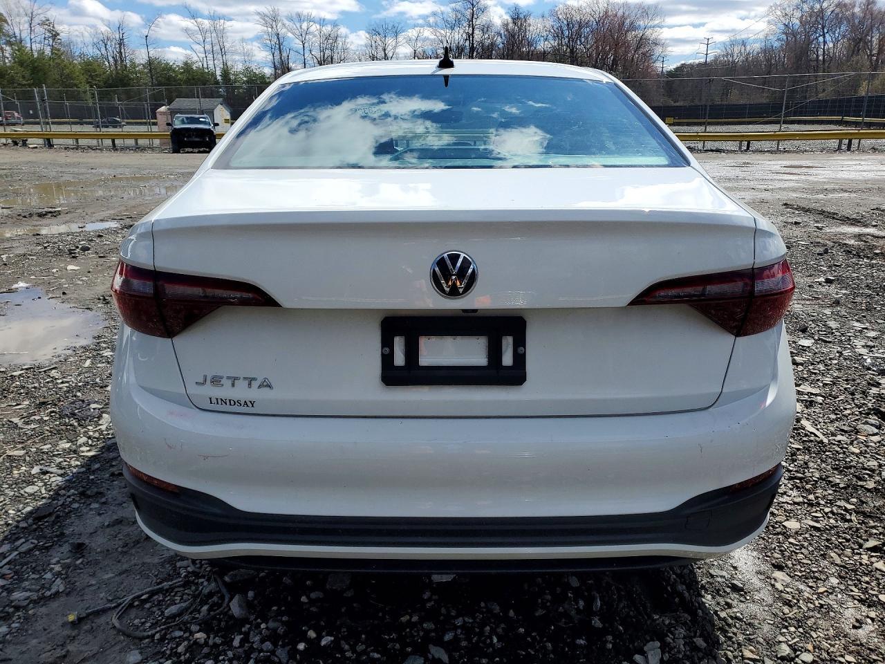 2024 Volkswagen Jetta Sport - Image 6