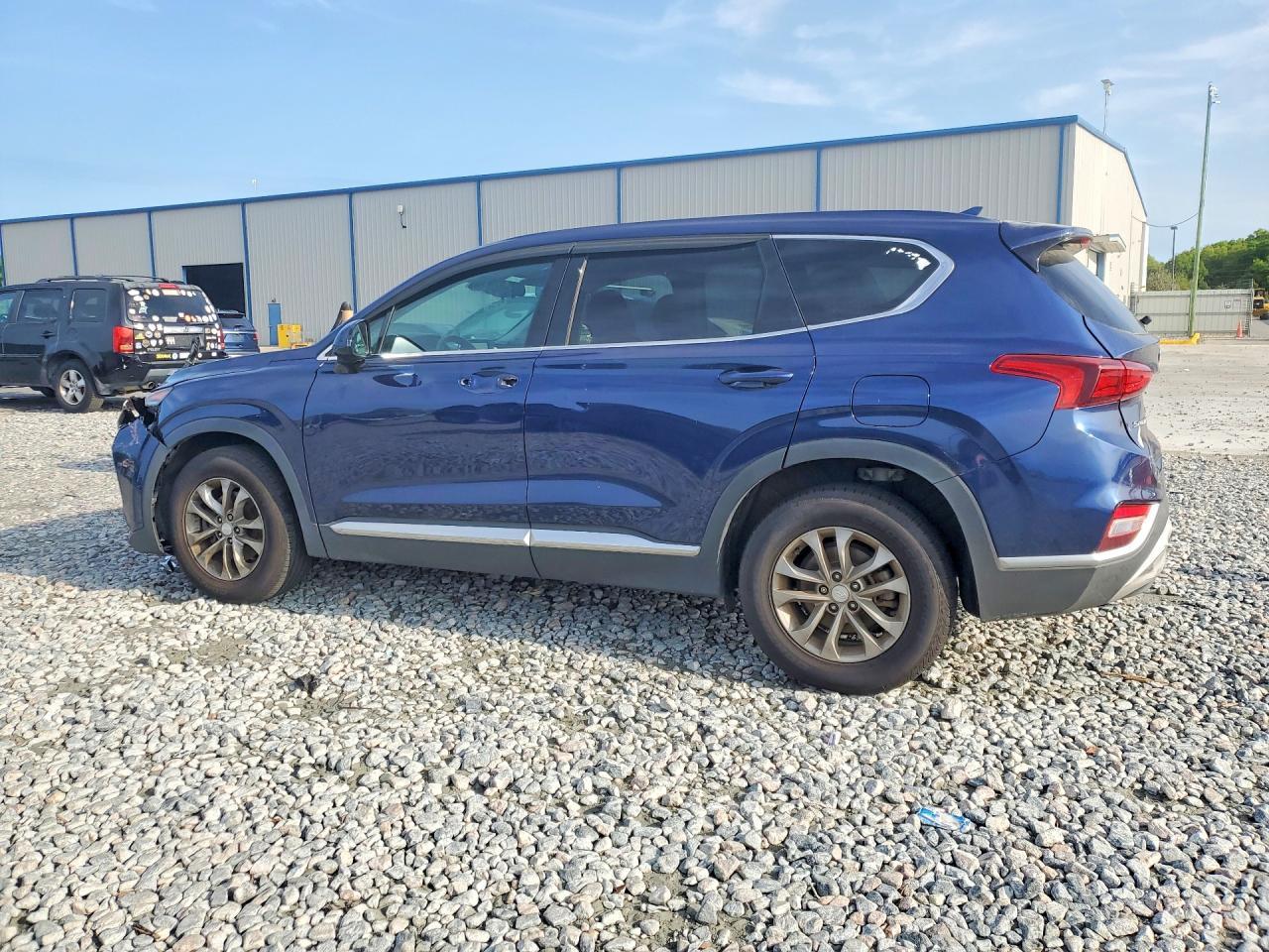 2019 Hyundai Santa Fe Sel 2.4L - Image 2