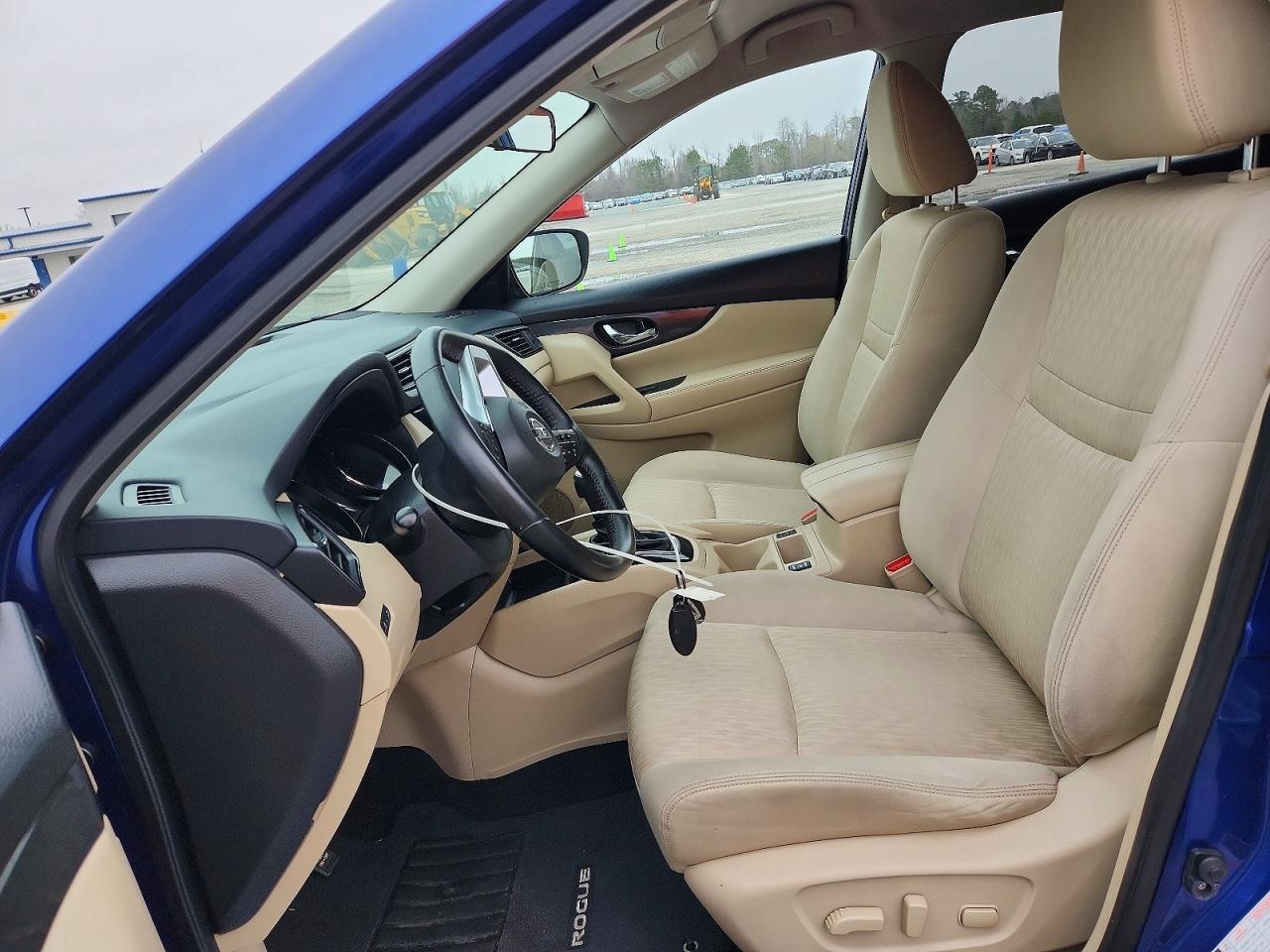2017 Nissan Rogue Sv - Image 7