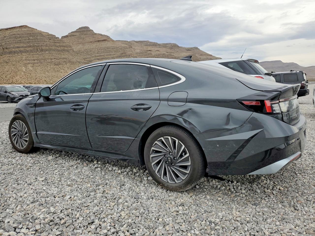 2025 Hyundai Sonata Hybrid Limited - Фото 2