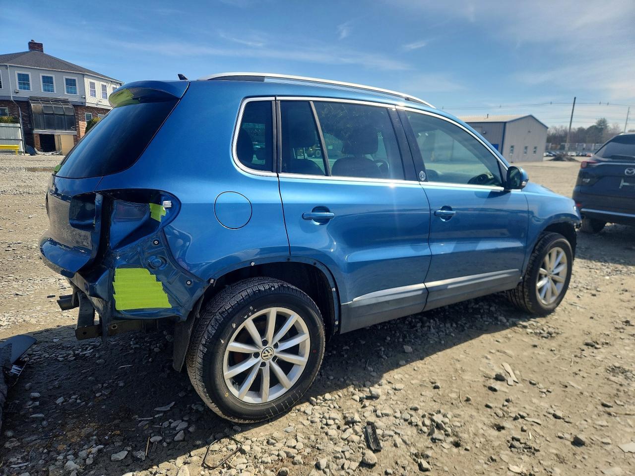 2017 Volkswagen Tiguan Wolfsburg - Фото 3