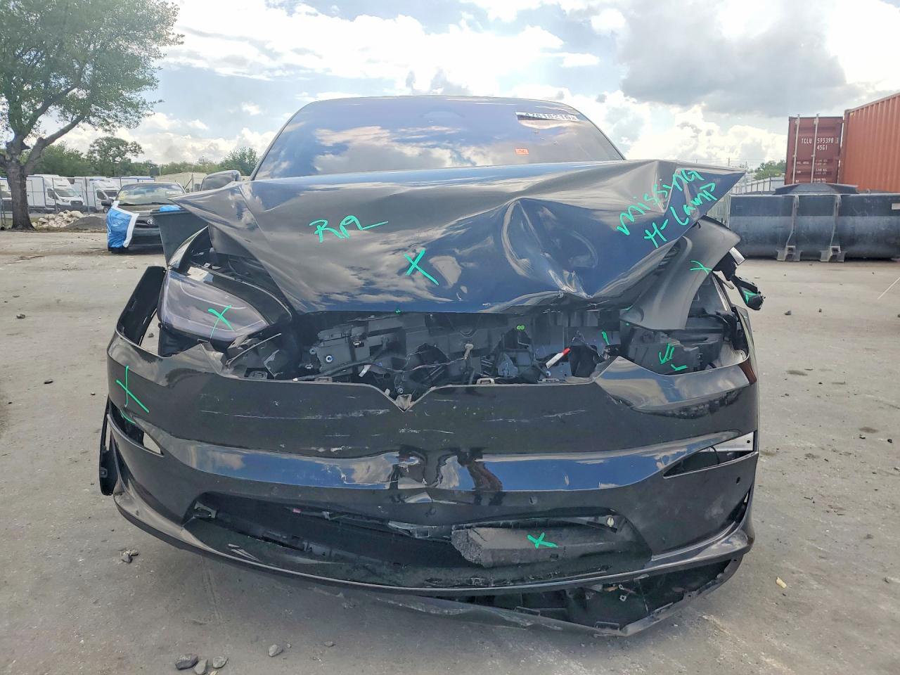 2023 Tesla Model X - Фото 5