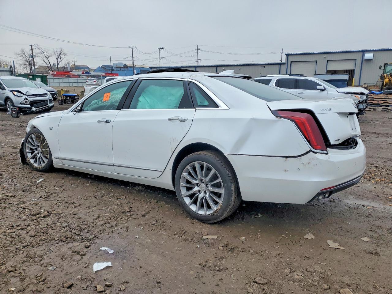 2017 Cadillac Ct6 Luxury - Фото 2