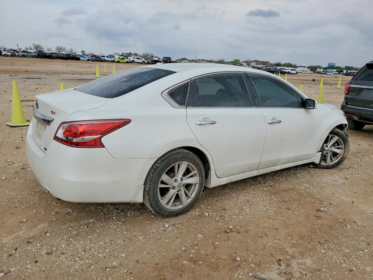 2013 Nissan Altima 2.5 - Фото 3