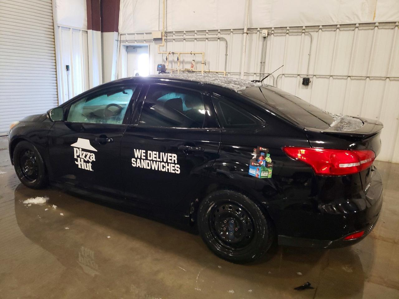2016 Ford Focus Se - Фото 2