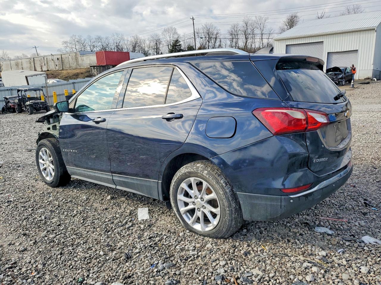 2020 Chevrolet Equinox Lt - Фото 2