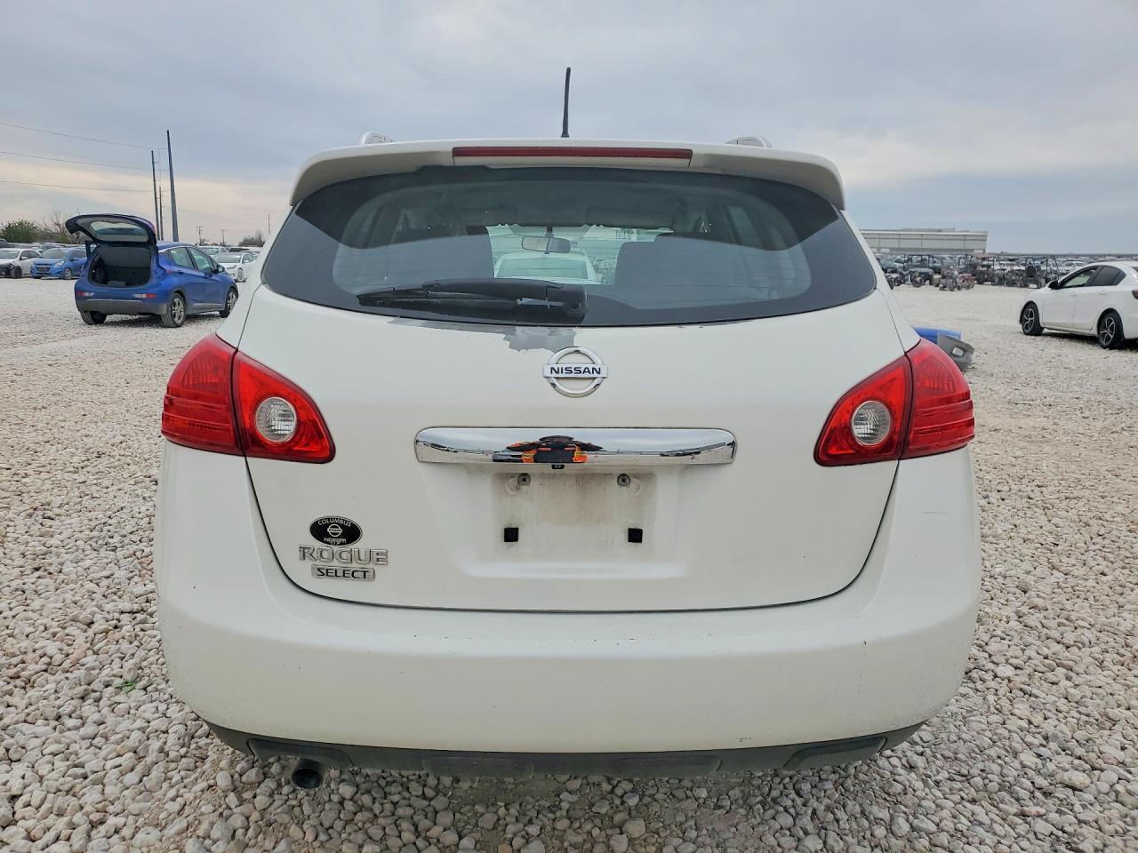 2014 Nissan Rogue Select S - Фото 6