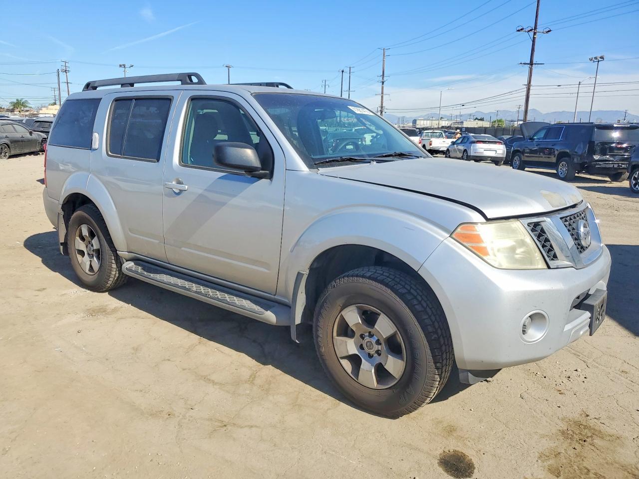 2008 Nissan Pathfinder S - Image 4