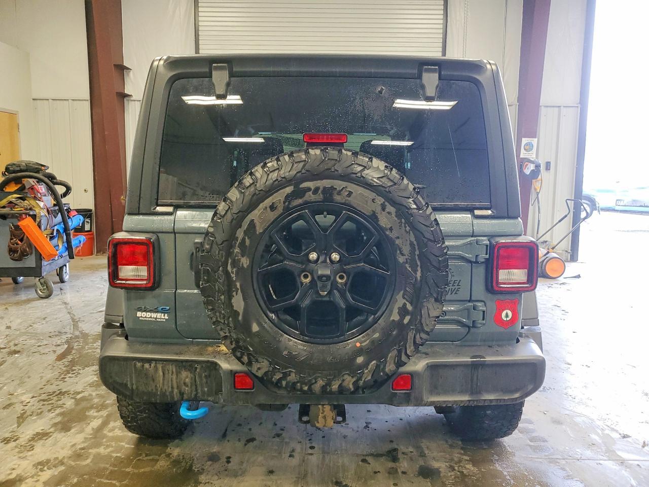 2024 Jeep Wrangler 4Xe - Image 6