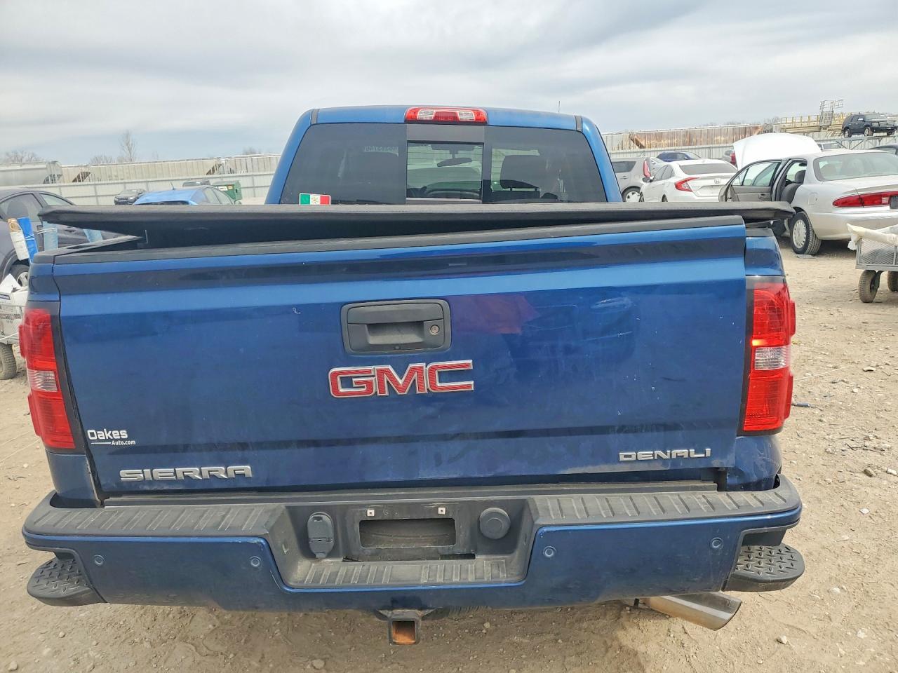 2015 GMC Sierra K1500 Denali - Image 6