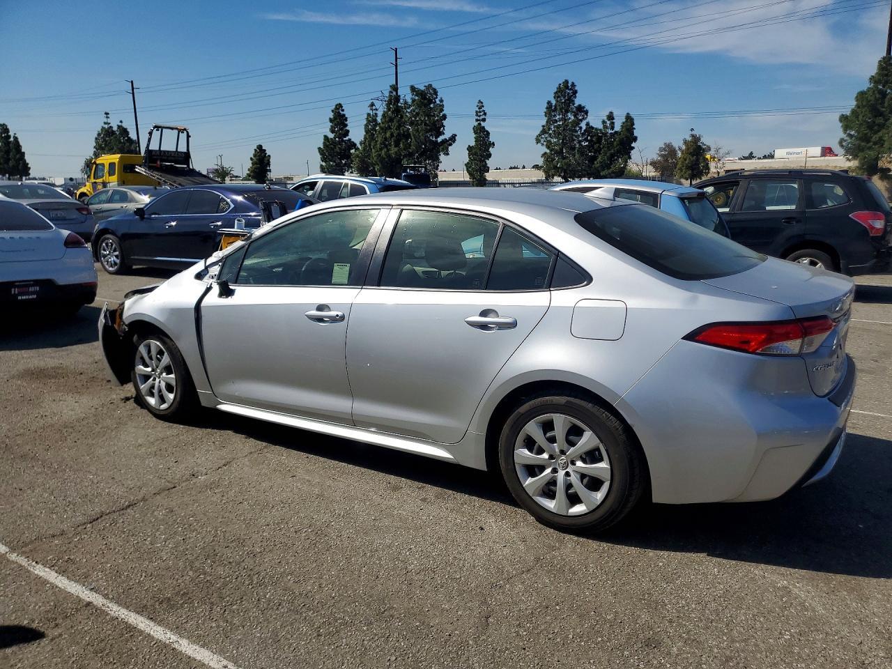 2022 Toyota Corolla Le - Фото 2