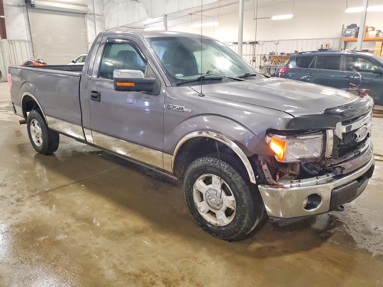 2011 Ford F150 - Фото 4
