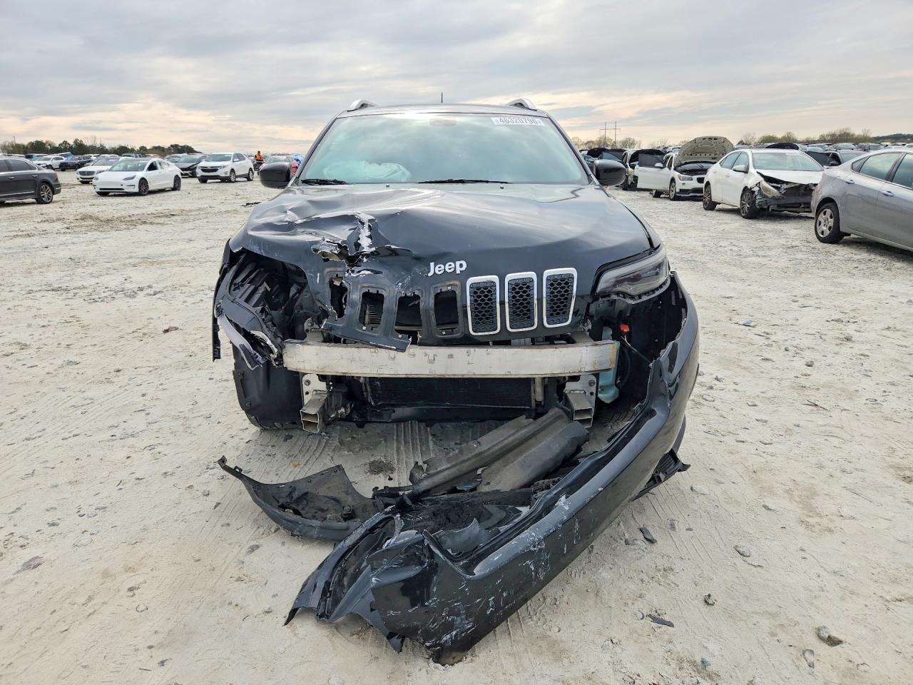 2019 Jeep Cherokee Latitude Plus - Фото 5