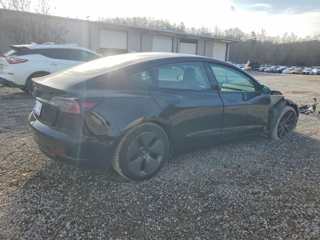 2021 Tesla Model 3 - Фото 3
