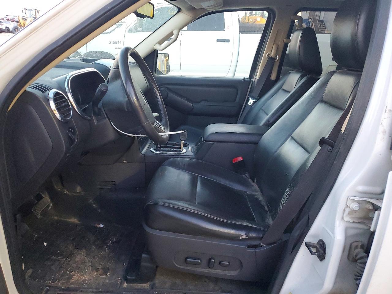 2010 Ford Explorer Sport Trac Limited - Фото 7