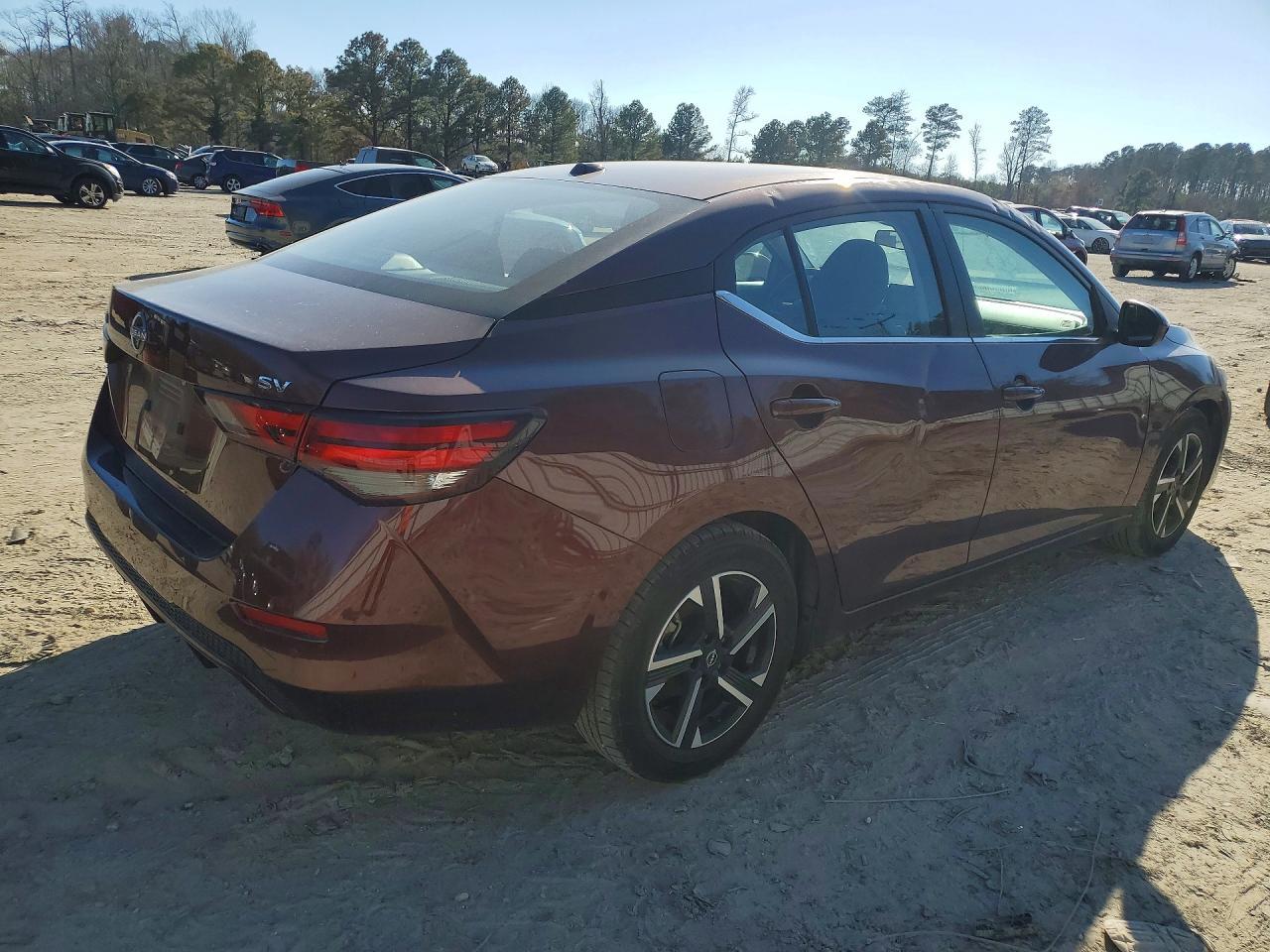 2024 Nissan Sentra Sv - Image 3