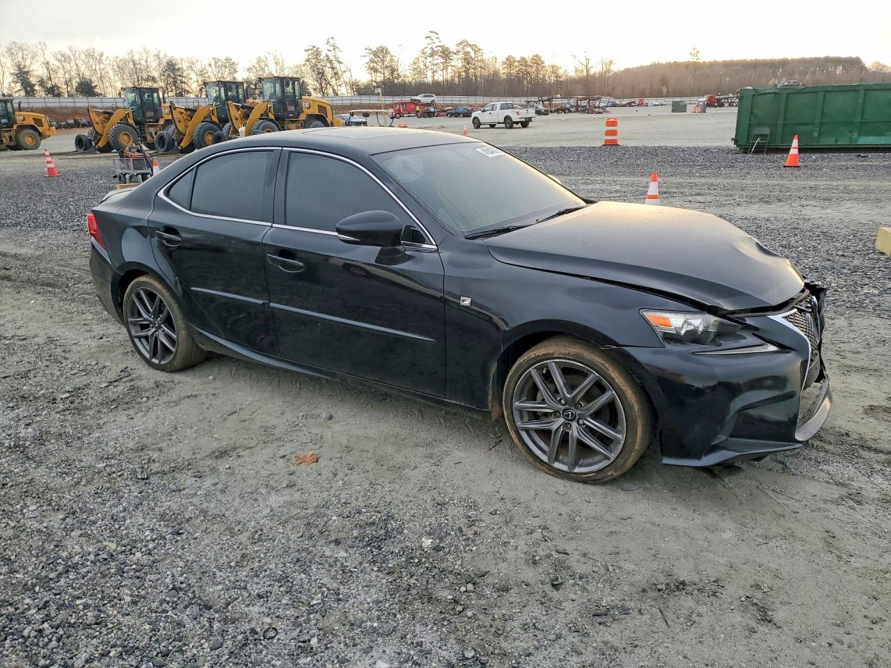 2015 Lexus Is 250 - Image 4