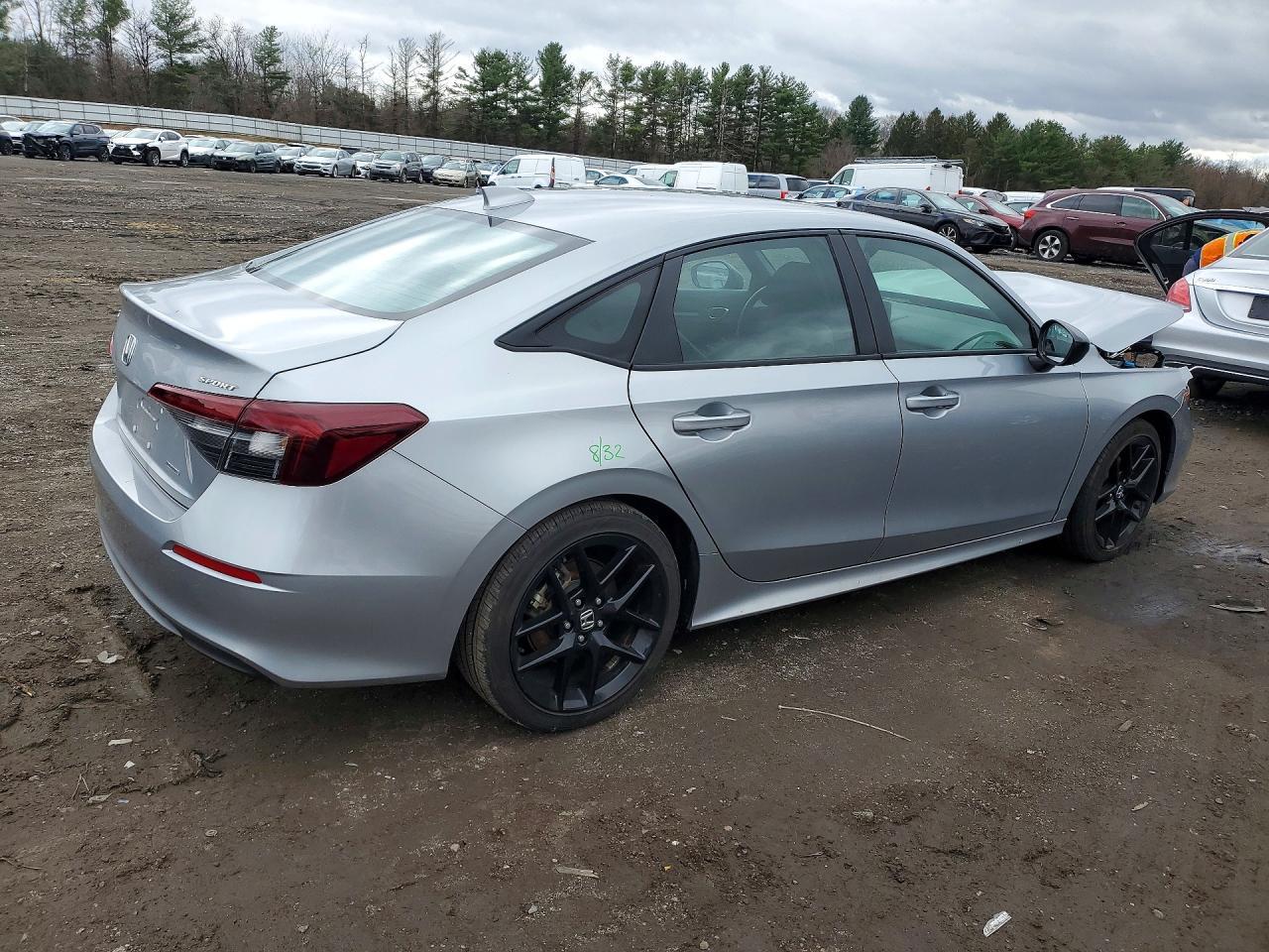 2025 Honda Civic Sport - Фото 3