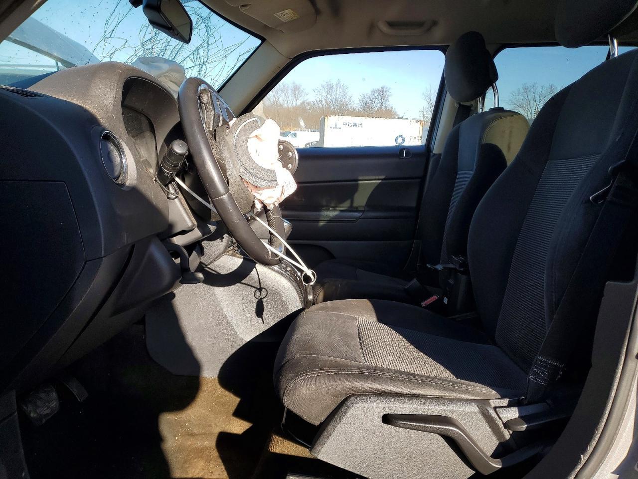 2016 Jeep Patriot Latitude - Фото 7