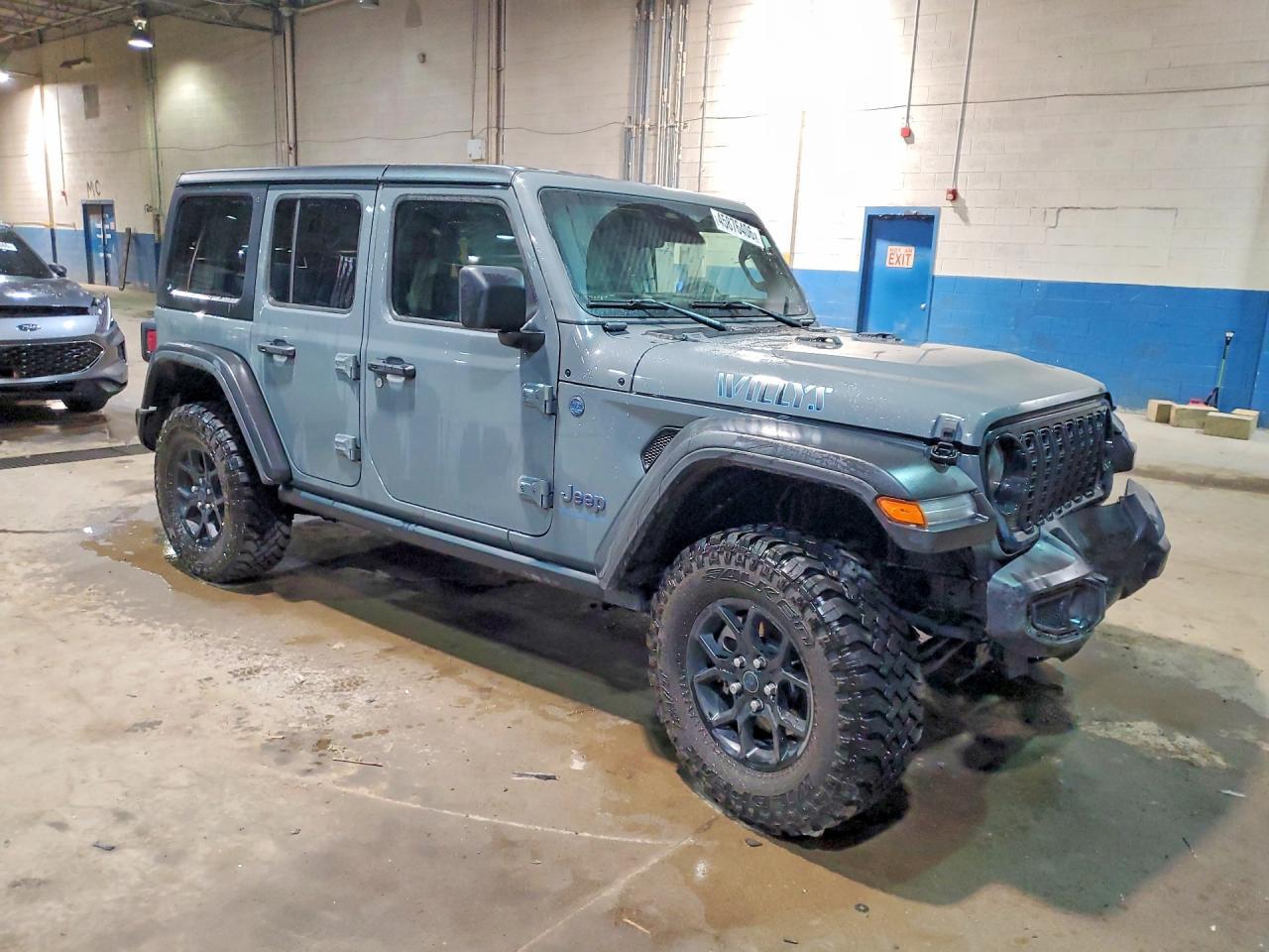 2025 Jeep Wrangler Sport 4Xe - Фото 4