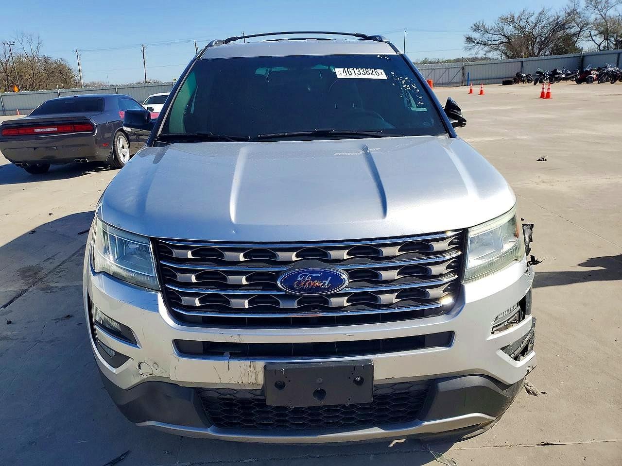 2016 Ford Explorer Xlt - Image 5
