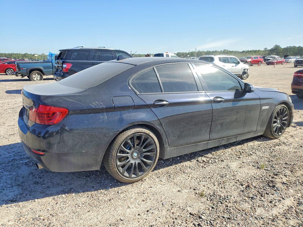 2015 BMW 535 I - Image 3