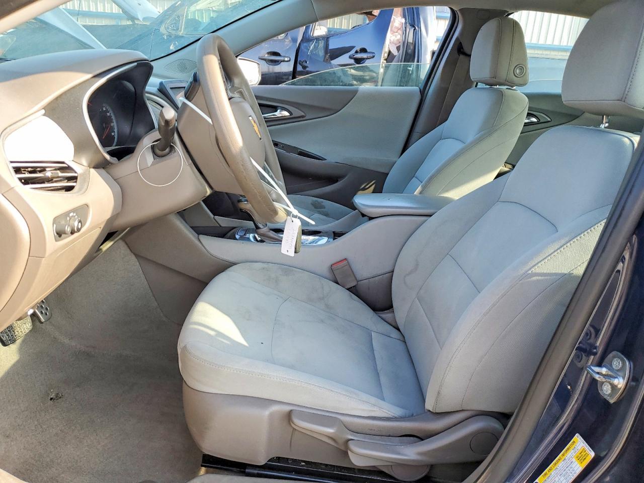 2017 Chevrolet Malibu Ls - Фото 7