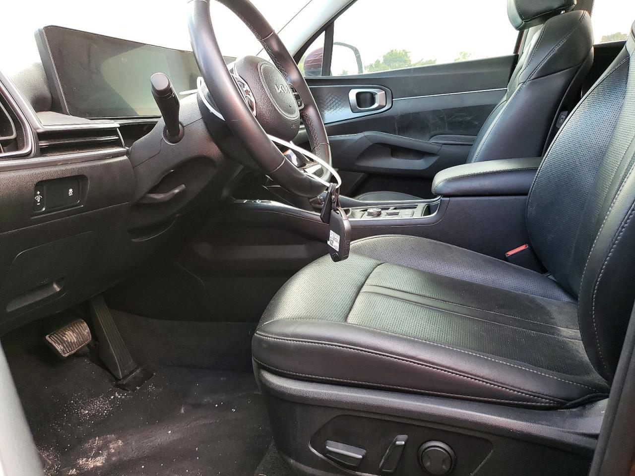 2024 Kia Sorento S - Фото 7