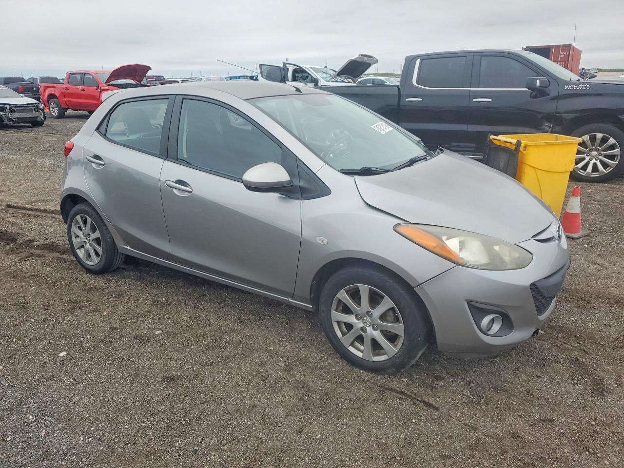 2012 Mazda Mazda2 - Image 4
