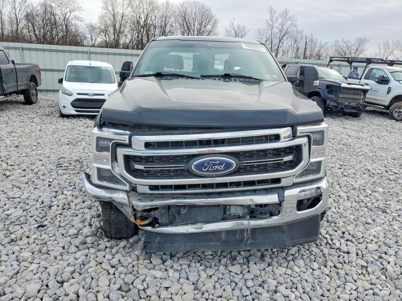 2021 Ford F250 Super Duty - Фото 5
