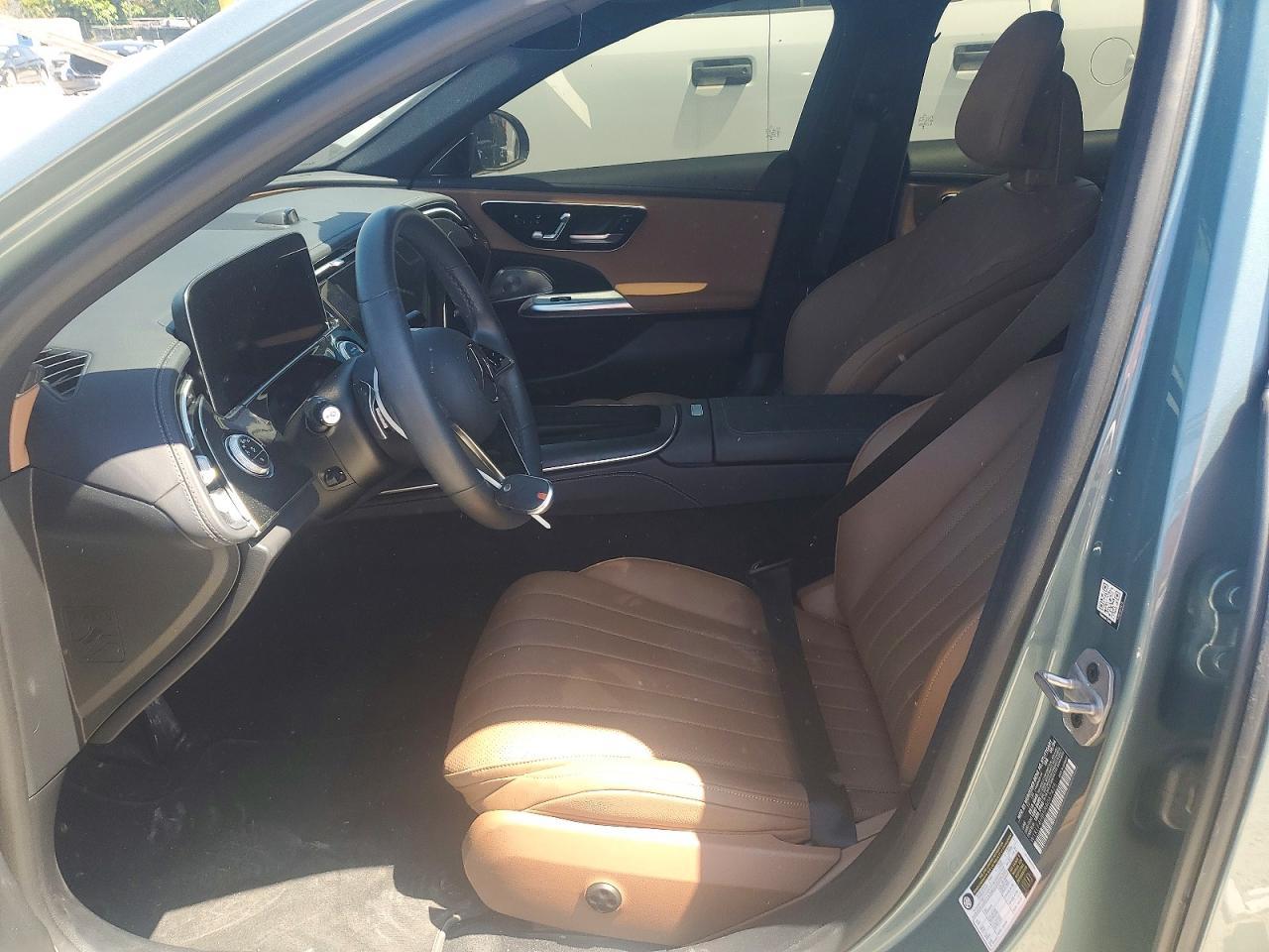 2024 Mercedes-Benz E 350 4Matic - Image 7
