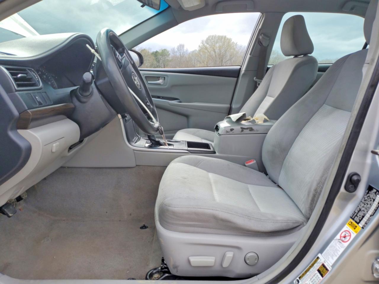 2015 Toyota Camry - Image 7