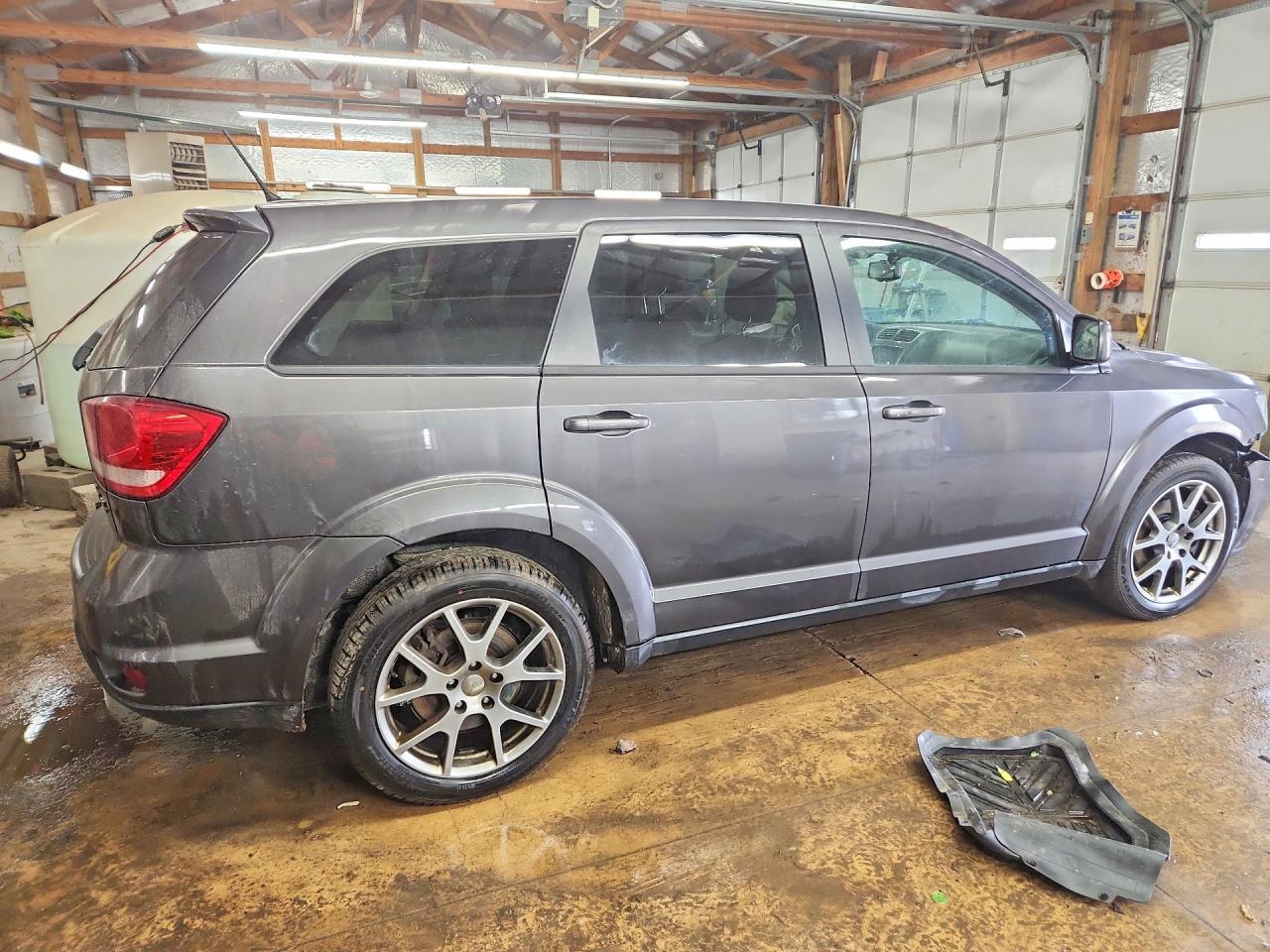 2016 Dodge Journey R - Image 3