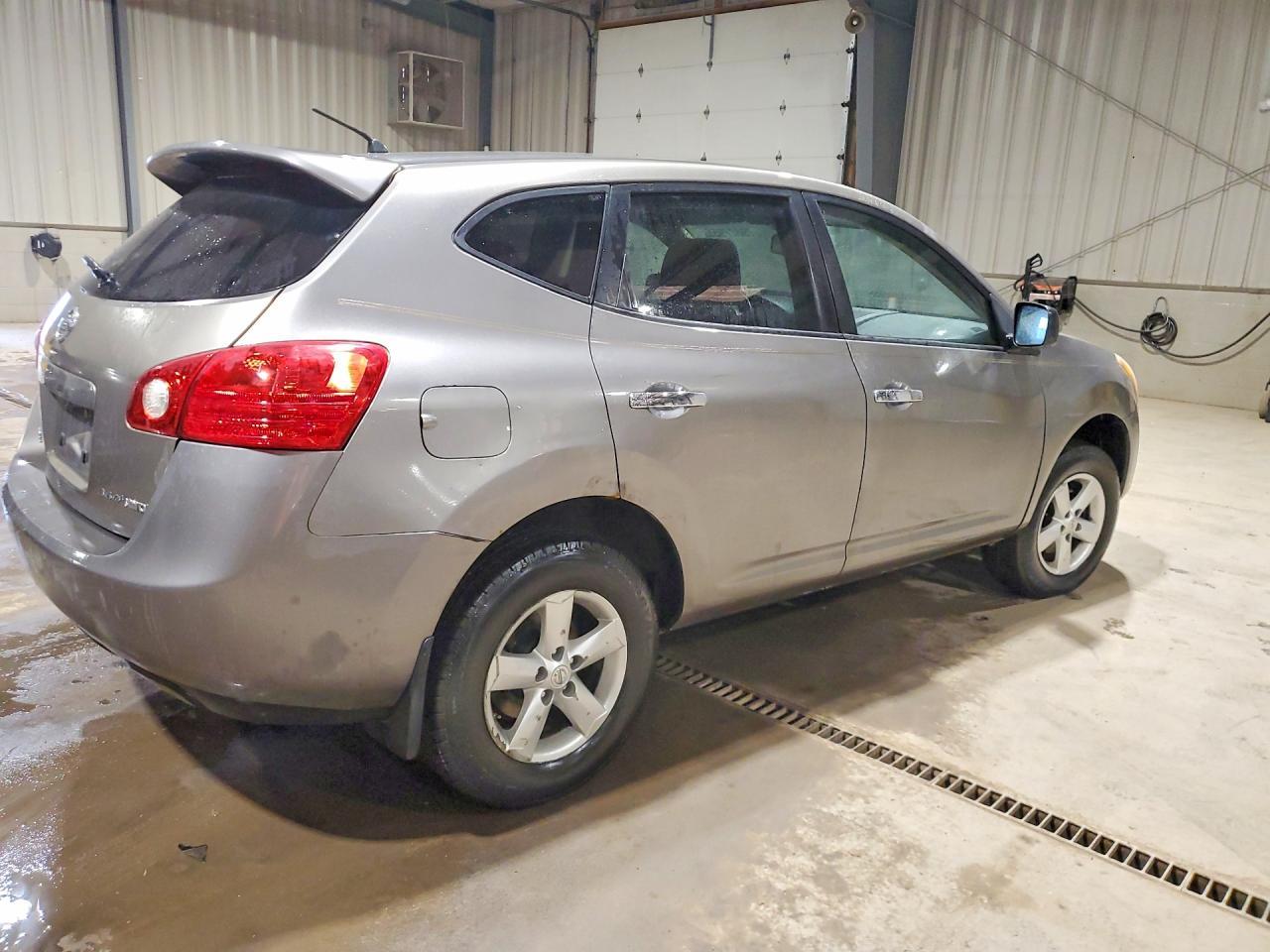 2010 Nissan Rogue S - Image 3