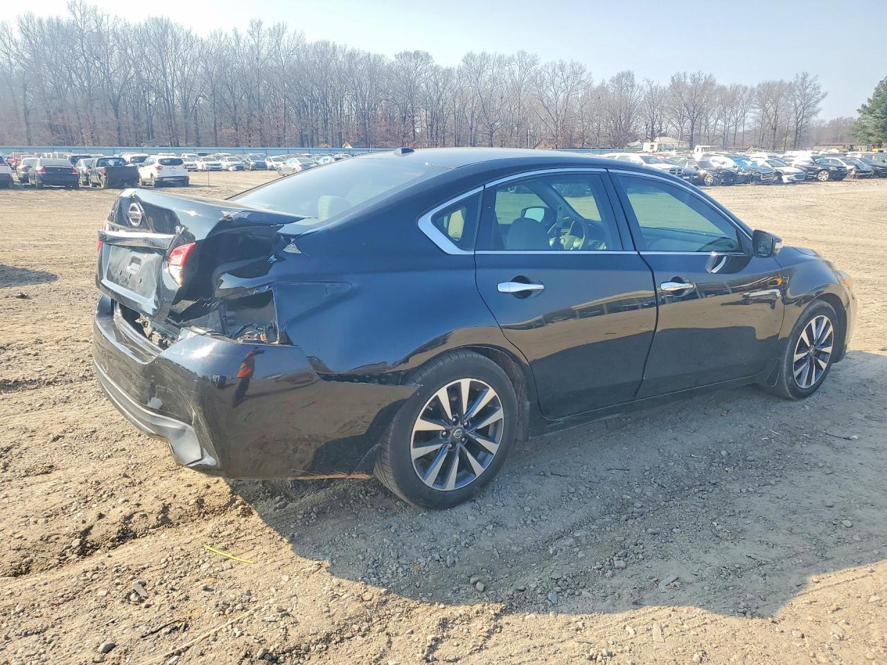 2017 Nissan Altima 2.5 Sv - Фото 3