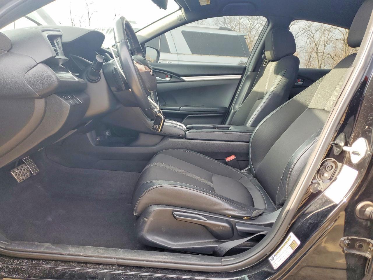 2021 Honda Civic Sport - Image 7