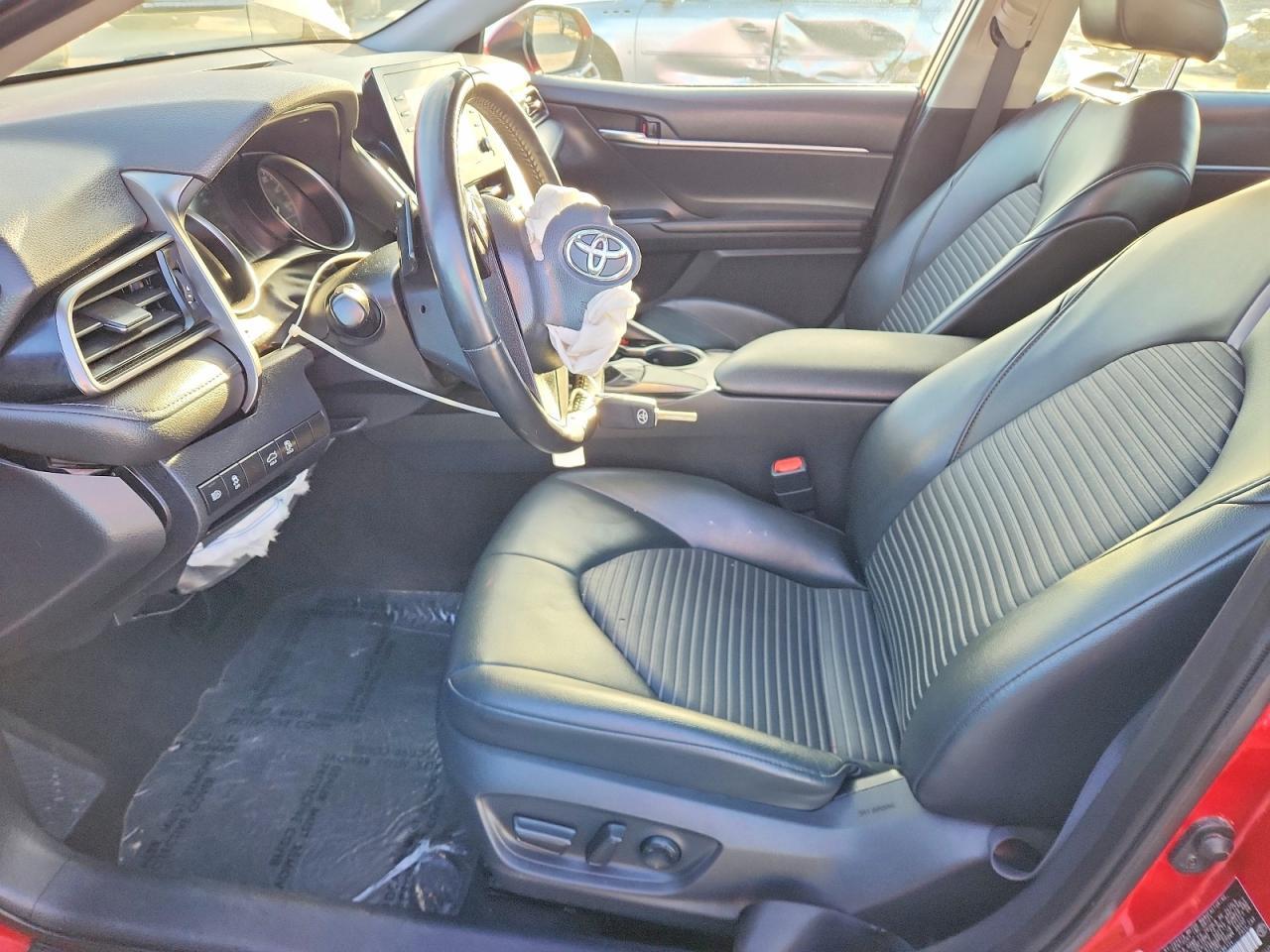 2021 Toyota Camry Se - Фото 7