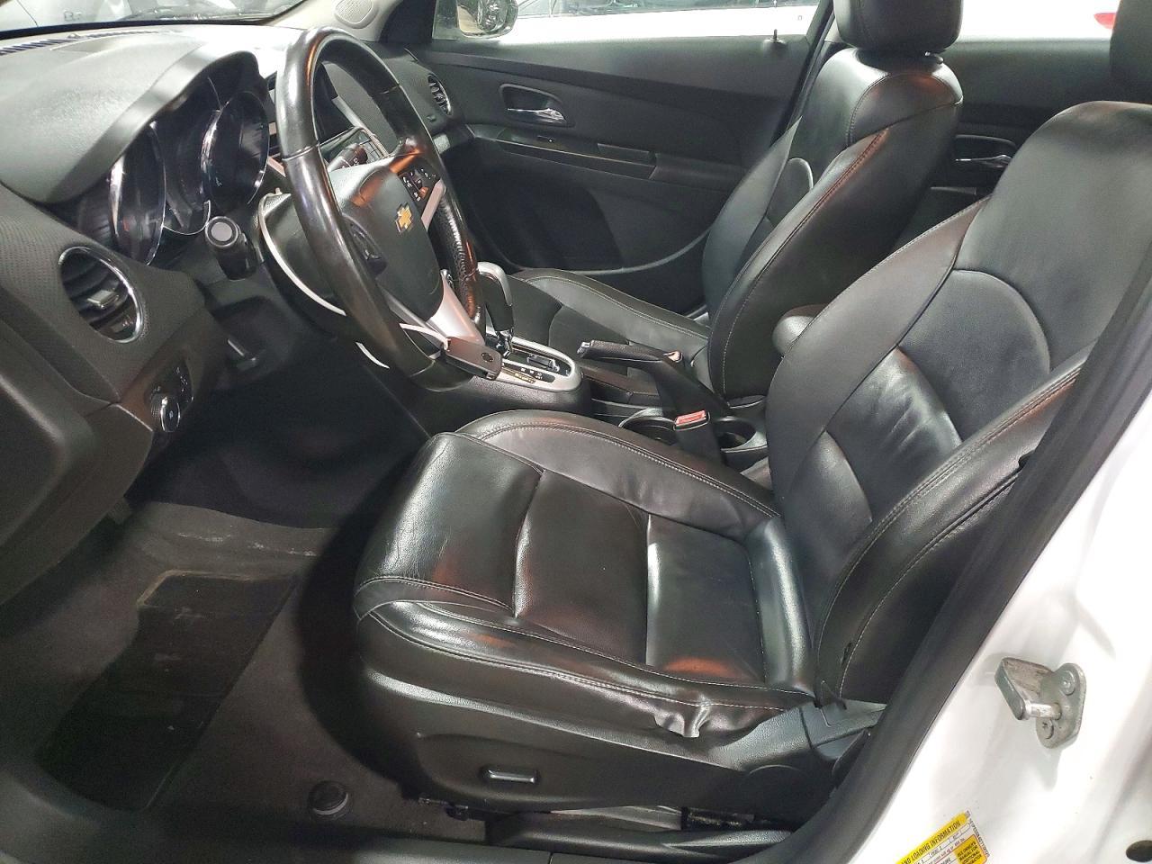 2013 Chevrolet Cruze Lt - Image 7