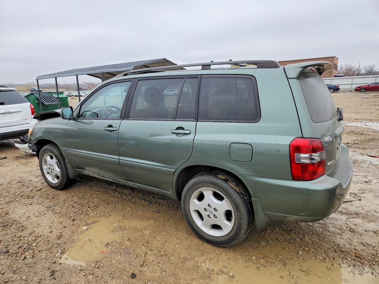 2004 Toyota Highlander Limited - Image 2