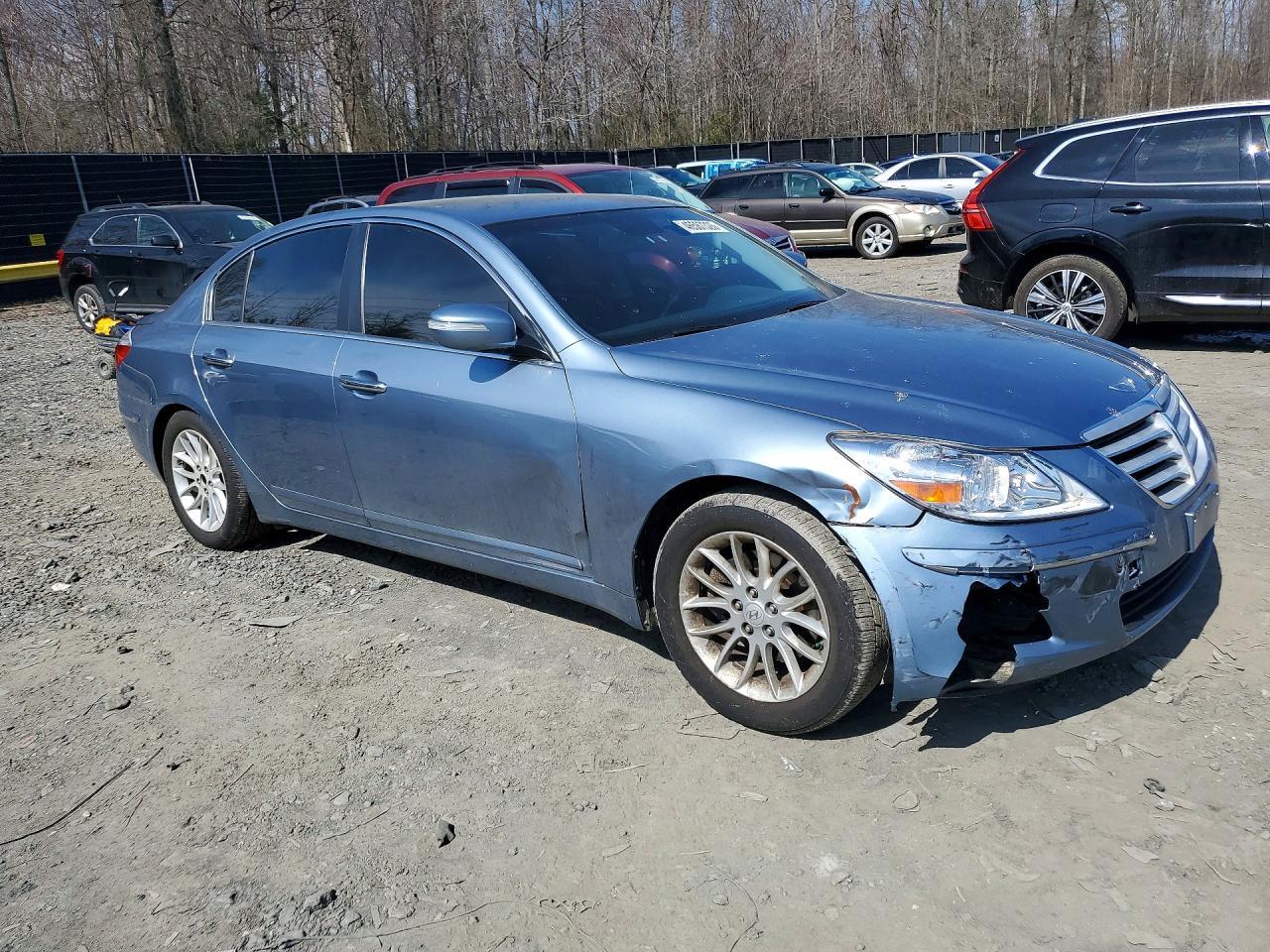 2010 Hyundai Genesis 3.8L V6 - Фото 4