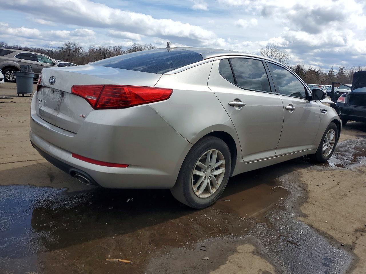 2012 Kia Optima Lx - Фото 3