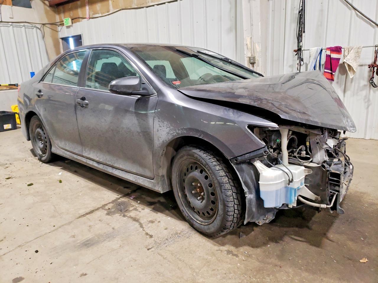 2014 Toyota Camry Se - Фото 4
