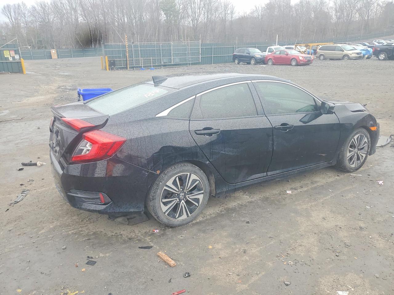 2017 Honda Civic Ex - Image 3