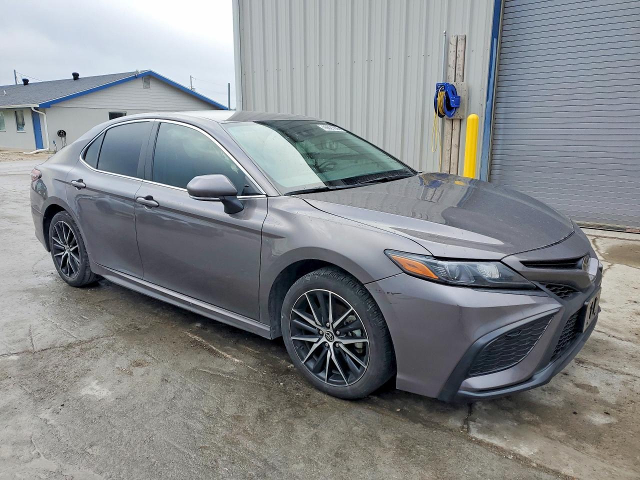 2024 Toyota Camry Se - Фото 4